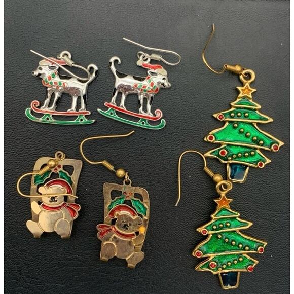 Lot Of 3 Pairs Of Christmas Themed Dangle Earrings Dog, Tree, Teddy Bear - Picture 2 of 3
